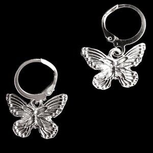 ⭐NWT Rare Boho Goth Silver Dangly Butterfly Hoop Earrings